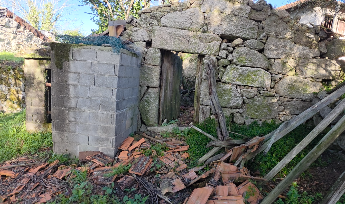 Moradia Devoluta T2+1